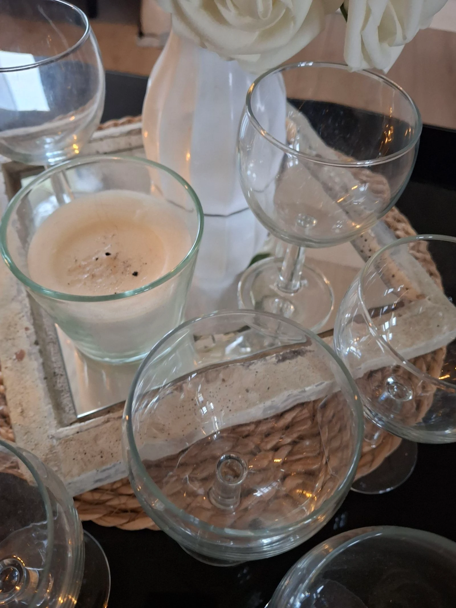 Set of 10 clear balloon-shaped stem glasses – photo 7